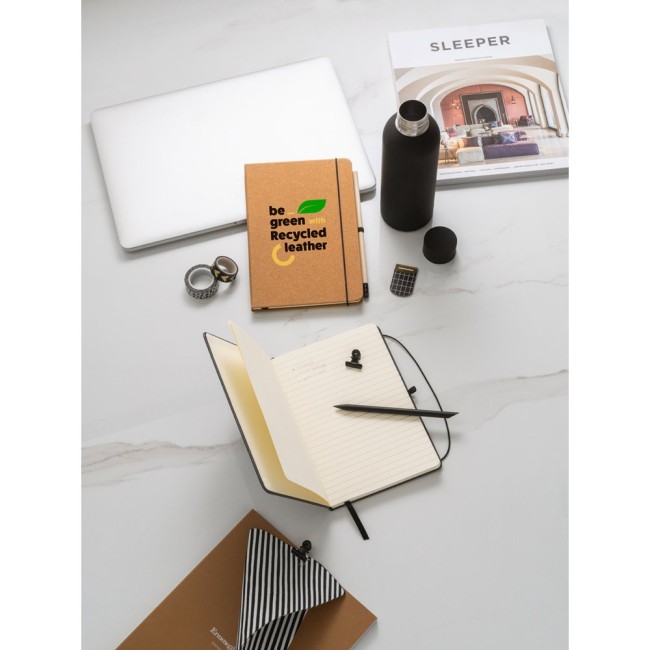 Caderno A5 com capa Dura em couro reciclado H530628